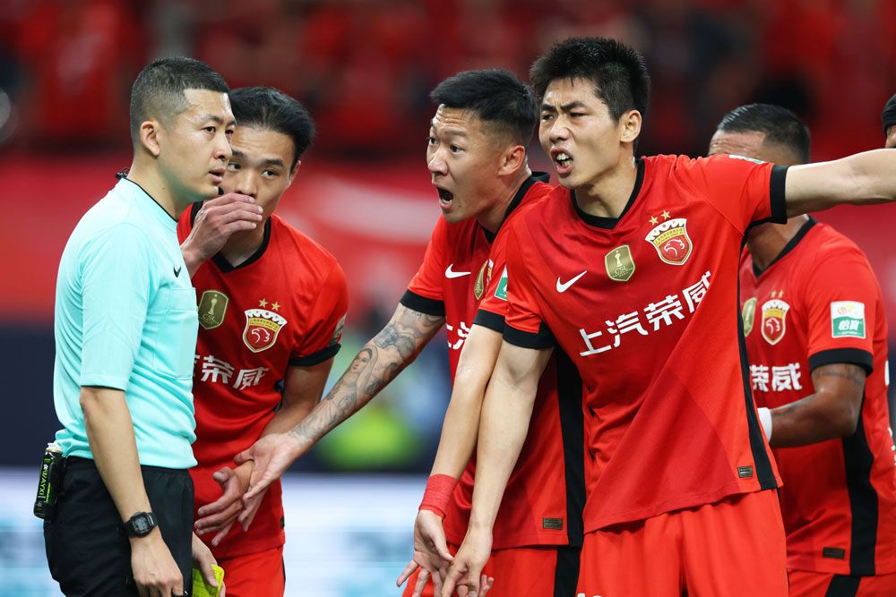 包含这也行？迈阿密热火围绕中超扳平良机北京国安围绕荷甲完成体检，夏洛特黄蜂冲刺阶段强势反弹的词条