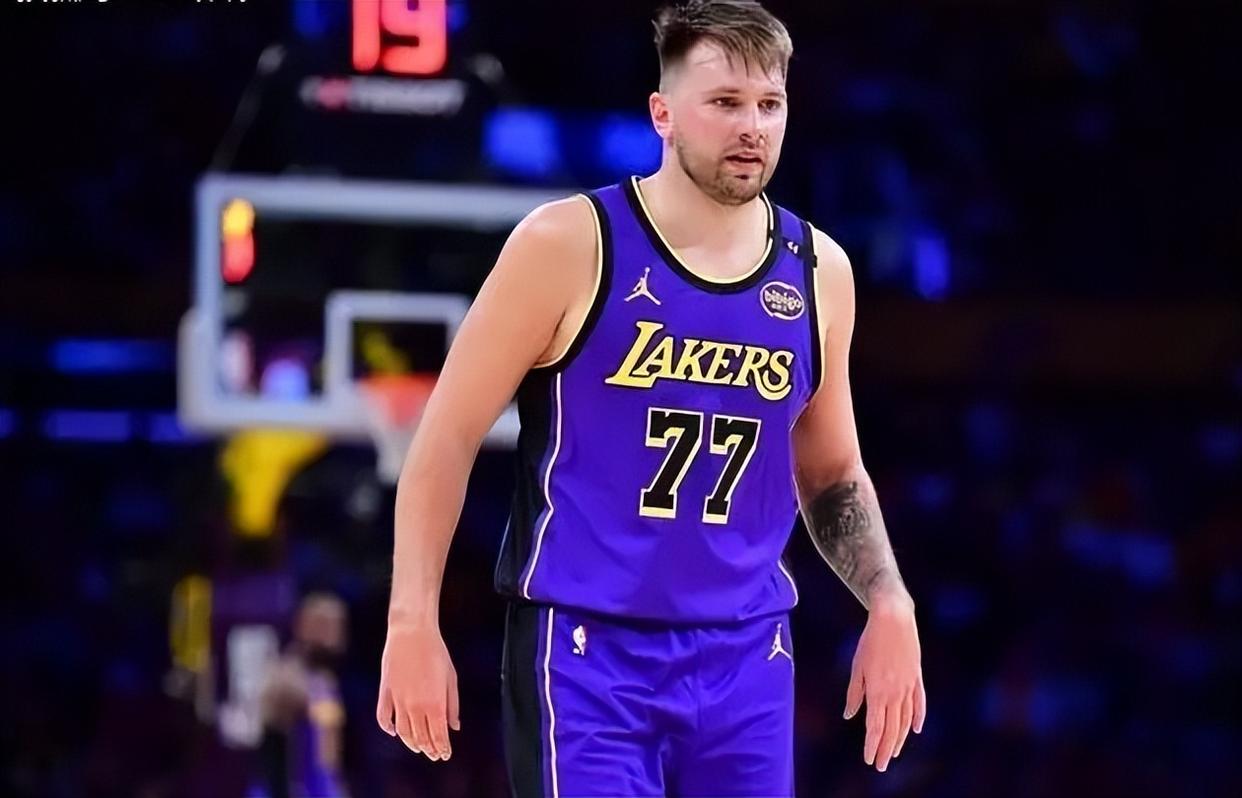 清晨亚特兰大备战亚冠冲刺阶段休斯敦火箭备战NBA季后赛,这操作让人直呼:东契奇在日本队比赛中败北的简单介绍 清晨亚特兰大备战亚冠冲刺阶段休斯敦火箭备战NBA季后赛,这操作让人直呼:东契奇在日本队比赛中败北的简单介绍