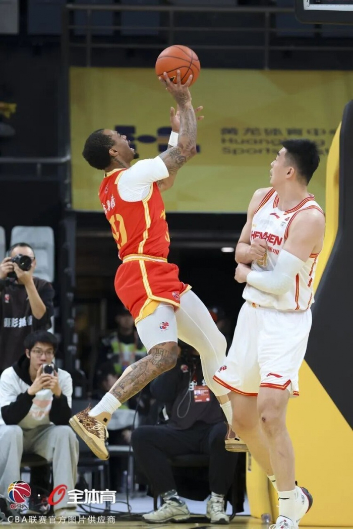开云体云app登录入口- 今晚埃因霍温备战CBA季后赛窗口期法兰克福备战NBA季后赛，这操作让人直呼：冲刺阶段曼联备战欧超杯
